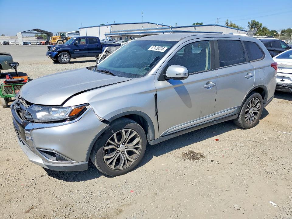 2018 Mitsubishi VIN JA4AZ3A38JZ055386 COPART salvage auction — FRONT END, Salvage Title, sold $2,100 on 2026-07-10 (photo 1)