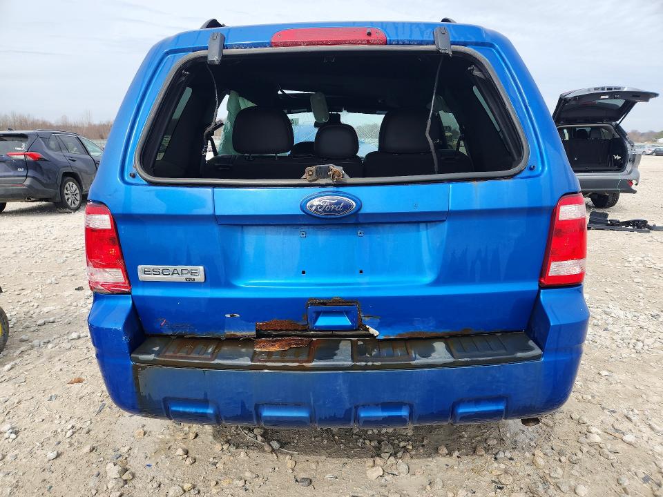 2011 Ford Escape VIN 1FMCU0D73BKB37543 COPART salvage auction — SIDE, MI - SCRAP CERTIFICATE OF TITLE, sold $250 on 2026-07-02 (photo 6)