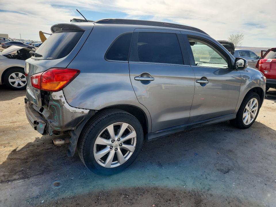2015 Mitsubishi Outlander VIN 4A4AR4AW5FE027431 COPART salvage auction — REAR END, Nm - Cert Of Title-Salvage, sold $200 on 2026-07-02 (photo 3)