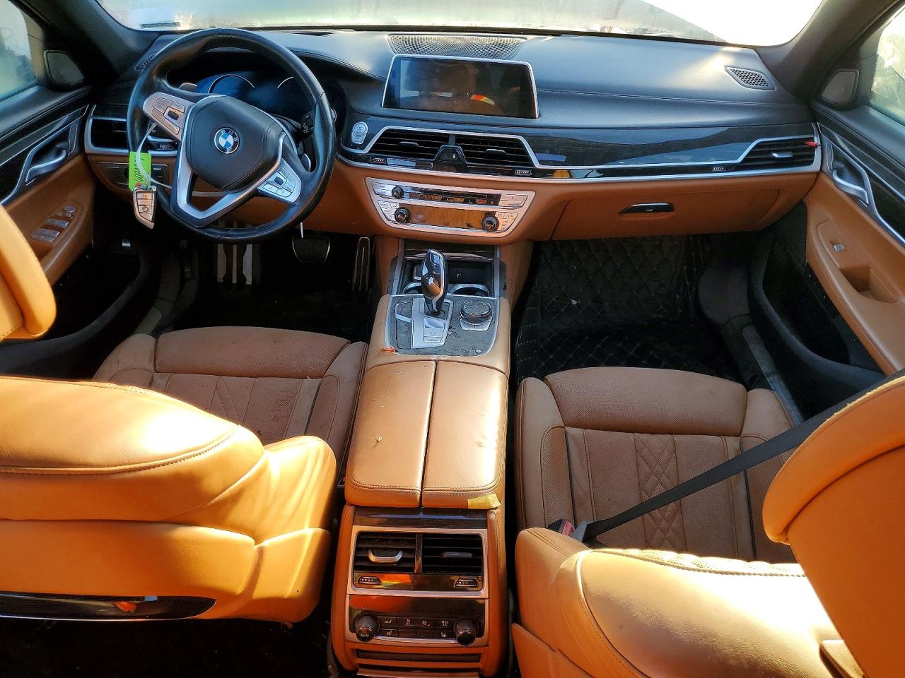 2019 BMW 7 Series VIN WBA7F2C58KB239932 COPART salvage auction — Water/Flood, TX - SALVAGE TITLE-FLOOD DAMAGE, sold $4,050 on 2026-07-02 (photo 8)
