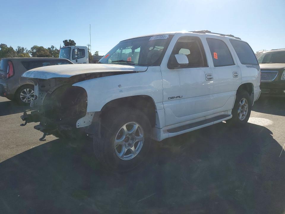 2006 Gmc Yukon VIN 1GKEK63U56J127190 COPART salvage auction — VANDALISM, Ca - Salvage Certificate, sold $150 on 2026-07-20 (photo 1)
