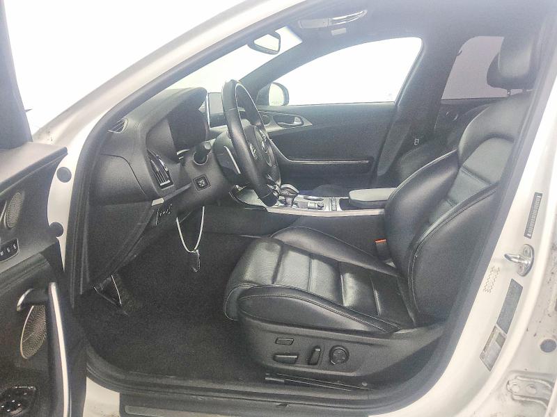 2018 Kia Stinger VIN KNAE55LC9J6035528 COPART salvage auction — NORMAL WEAR, WV - CERTIFICATE OF TITLE, sold $8,200 on 2026-07-28 (photo 7)