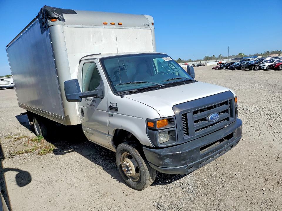 2015 Ford Econoline VIN 1FDWE3FL8FDA25689 COPART salvage auction — ROOF, Tx - Certificate Of Title (P), sold $5,000 on 2026-07-06 (photo 4)