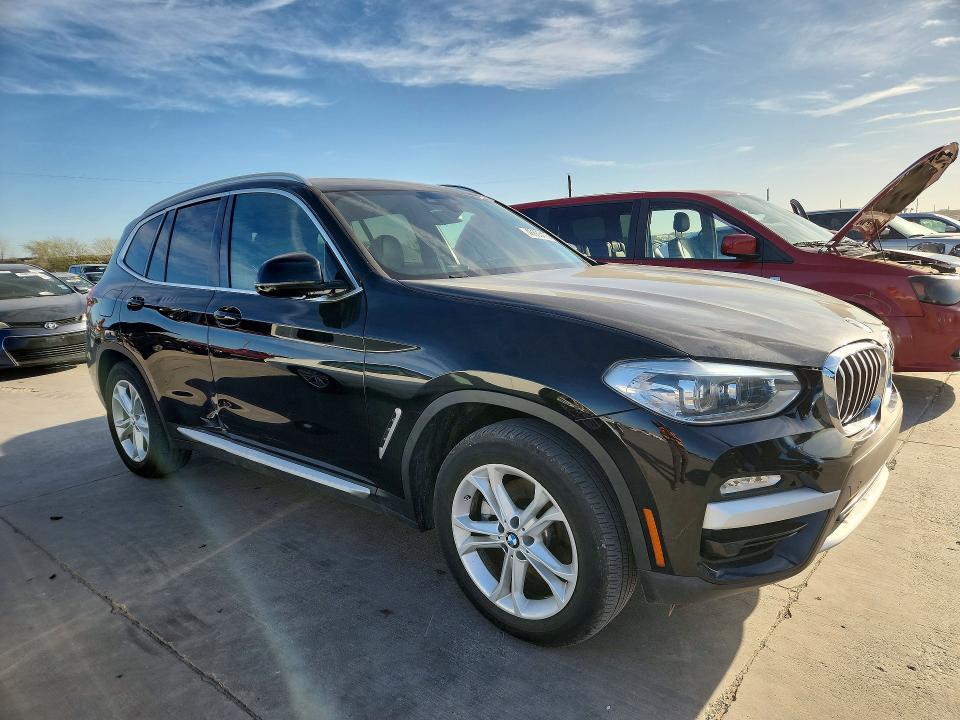 2019 BMW X3 VIN 5UXTR7C51KLR43775 COPART salvage auction — SIDE, Ok - Certificate Of Title (P), sold $8,700 on 2026-07-30 (photo 4)
