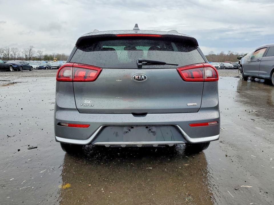 2018 Kia Niro VIN KNDCC3LC6J5110695 COPART salvage auction — MINOR DENT/SCRATCHES, Va - Certificate Of Title, sold $2,700 on 2026-07-29 (photo 6)
