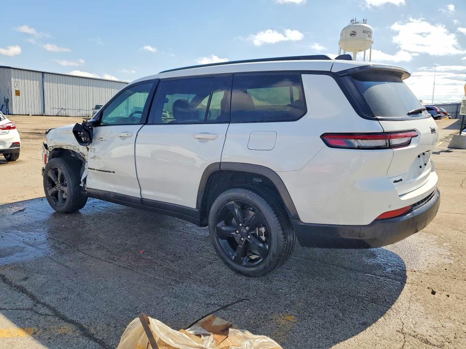 2024 Jeep Cherokee VIN 1C4RJKBG2R8555881 COPART salvage auction — FRONT END, Il - Salvage Certificate, sold $11,300 on 2026-07-04 (photo 2)