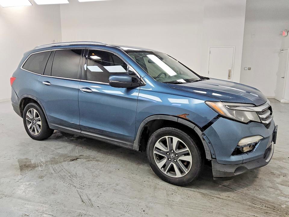 2016 Honda Pilot VIN 5FNYF6H04GB025200 COPART salvage auction — NORMAL WEAR, In - Certificate Of Title, sold $2,050 on 2026-07-02 (photo 4)