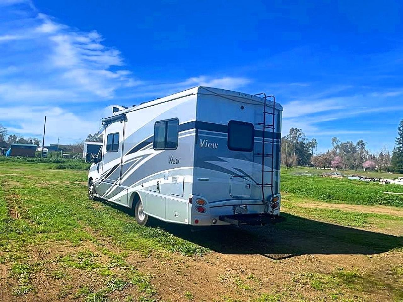2017 Mercedes Benz VIN WDAPF4CC8H9708677 COPART salvage auction — Front End, OR - CERT OF TITLE-RECONSTRUCTED (P), sold $51,500 on 2026-07-08 (photo 3)