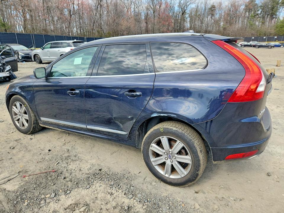 2016 Volvo Xc60 VIN YV4902RM0G2807770 COPART salvage auction — FRONT END, Salvage Title, sold $525 on 2026-07-14 (photo 2)