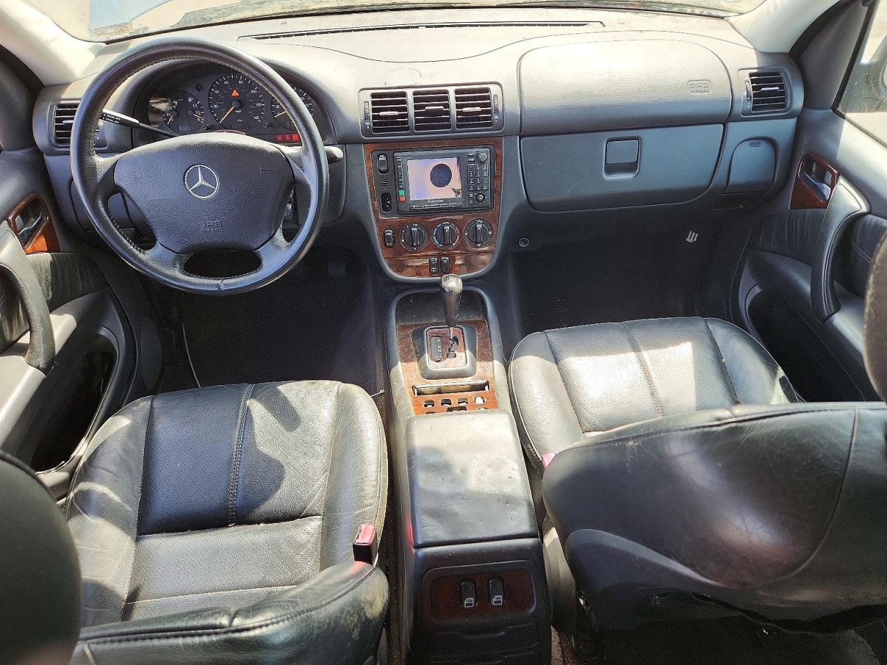 2000 Mercedes-Benz ML-Class VIN 4JGAB54E6YA221301 COPART salvage auction — Minor Dent/Scratches, VA - CERTIFICATE OF TITLE, sold $500 on 2026-07-01 (photo 8)