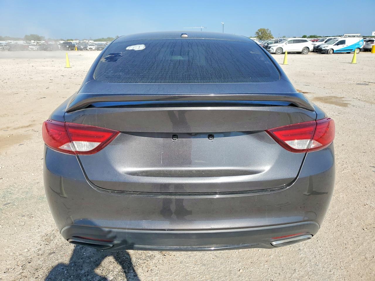 2016 Chrysler 200 VIN 1C3CCCBB4GN161375 COPART salvage auction — Side, TX - SALVAGE VEHICLE TITLE, sold $775 on 2026-07-02 (photo 6)