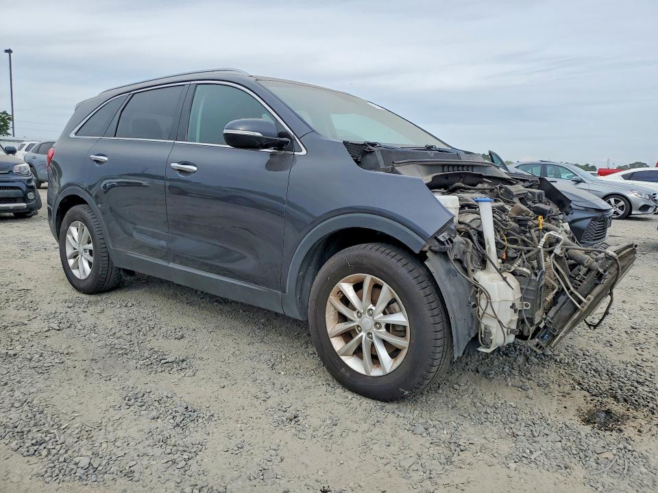 2017 Kia Sorento VIN 5XYPGDA50HG333221 COPART salvage auction — FRONT END, Or - Dis/Dlr/Exp Only Clean Title, sold $925 on 2026-07-21 (photo 4)