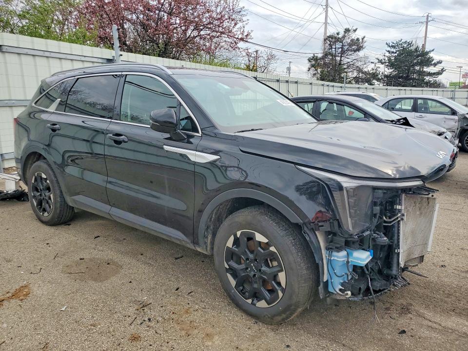 2024 Kia Sorento VIN 5XYRLDJCXRG257088 COPART salvage auction — FRONT END, Fl - Cert Of Title Slvg Rebuildable, sold $11,100 on 2026-07-15 (photo 4)