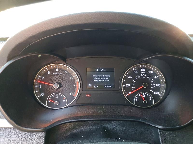 2020 Kia Optima VIN 5XXGT4L33LG411494 COPART salvage auction — WATER/FLOOD, Id - Salvage Certificate Of Title, sold $475 on 2026-07-28 (photo 9)