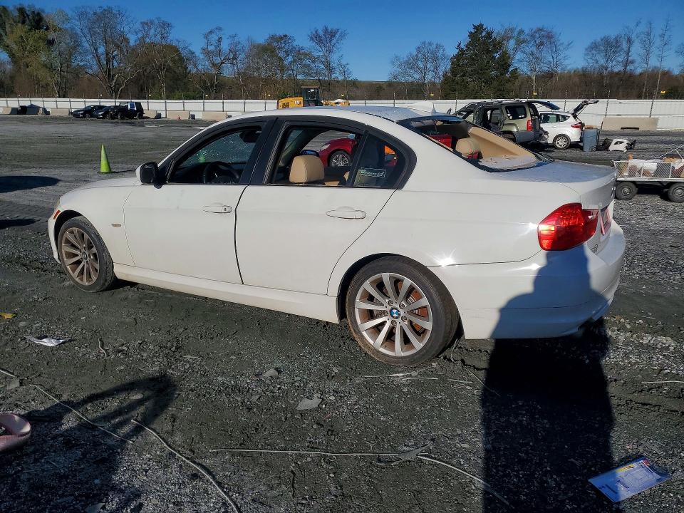 2011 BMW 3 series VIN WBAPH7G58BNM54839 COPART salvage auction — VANDALISM, SC - CERT OF TITLE-SALVAGE, sold $500 on 2026-07-15 (photo 2)