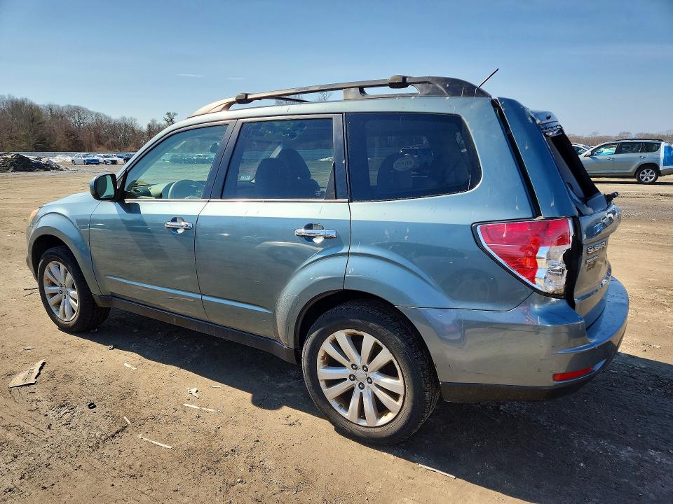 2012 Subaru Forester VIN JF2SHADC3CH458313 COPART salvage auction — REAR END, Ma - Cert Of Title-Reconstrctd Coll, sold $900 on 2026-07-29 (photo 2)
