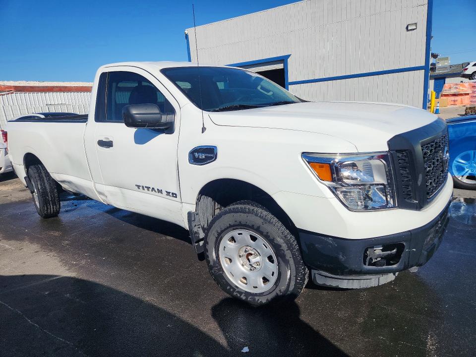 2017 Nissan TITAN VIN 1N6AA1R96HN568533 COPART salvage auction — SIDE, Nv - Certificate Of Title, sold $5,200 on 2026-07-20 (photo 4)