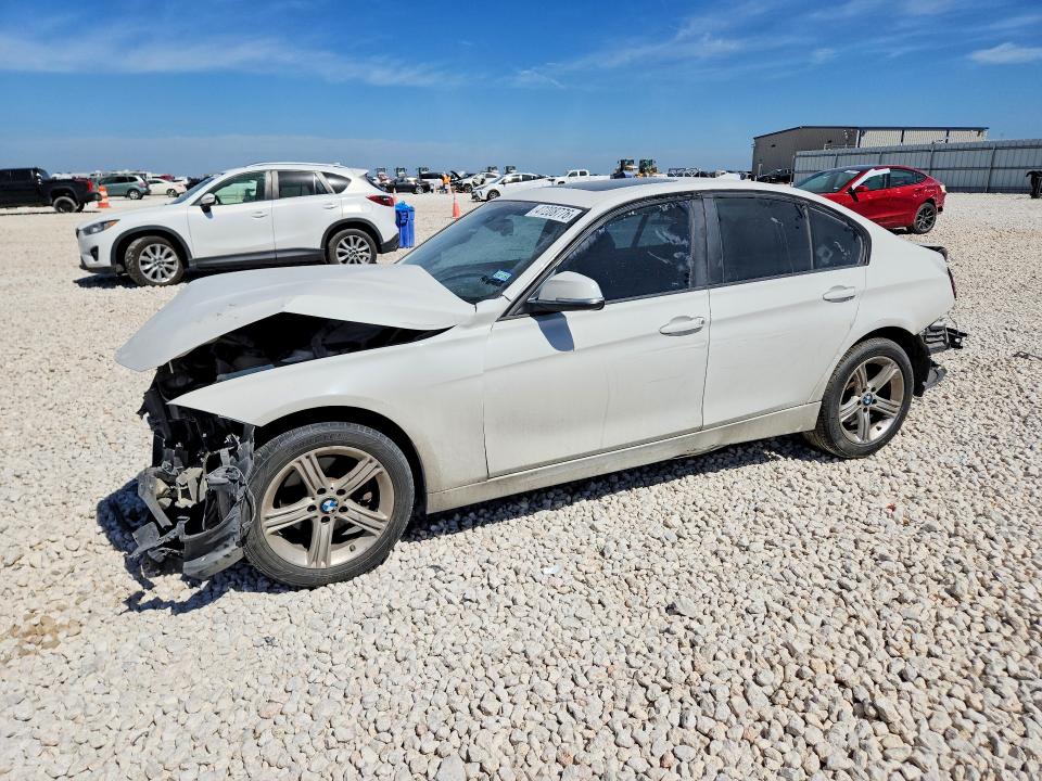 2014 BMW 3er VIN WBA3A5C54EJ464034 COPART salvage auction — FRONT END, Tx - Salvage Vehicle Title, sold $70 on 2026-07-09 (photo 1)