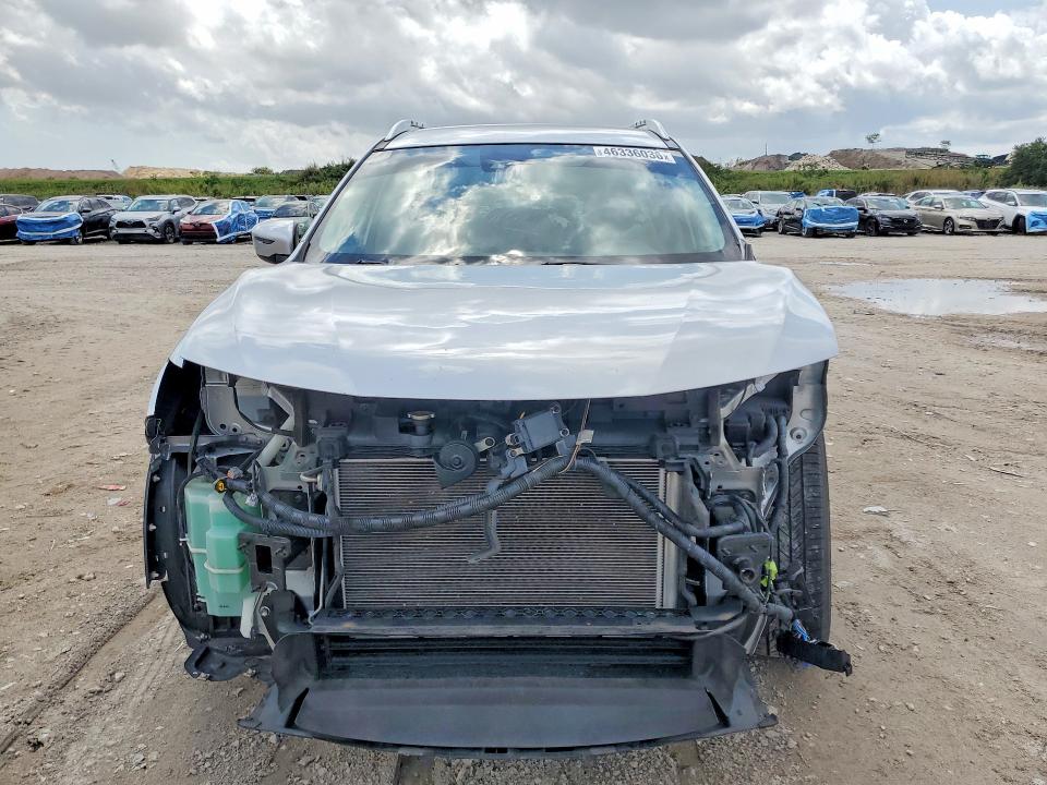 2019 Nissan Rogue VIN KNMAT2MT2KP552492 COPART salvage auction — FRONT END, Fl - Cert Of Title Slvg Rebuildable, sold $1,400 on 2026-07-23 (photo 5)