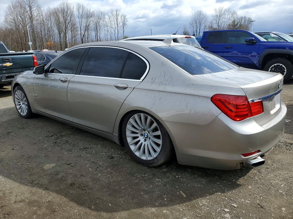 2010 BMW 7 series VIN WBAKC8C5XAC430220 COPART salvage auction — FRONT END, WV - CERTIFICATE OF TITLE, sold $2,900 on 2026-07-31 (photo 2)