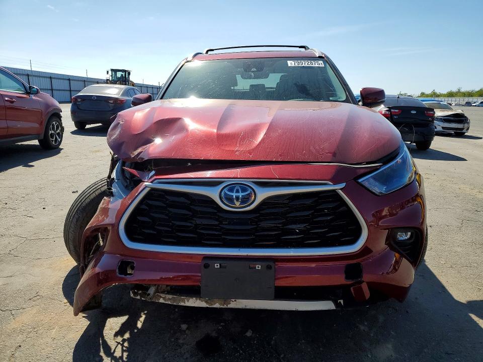 2023 Toyota Highlander VIN 5TDKBRCH9PS126034 COPART salvage auction — FRONT END, Ca - Salvage Certificate, sold $12,600 on 2026-07-23 (photo 5)