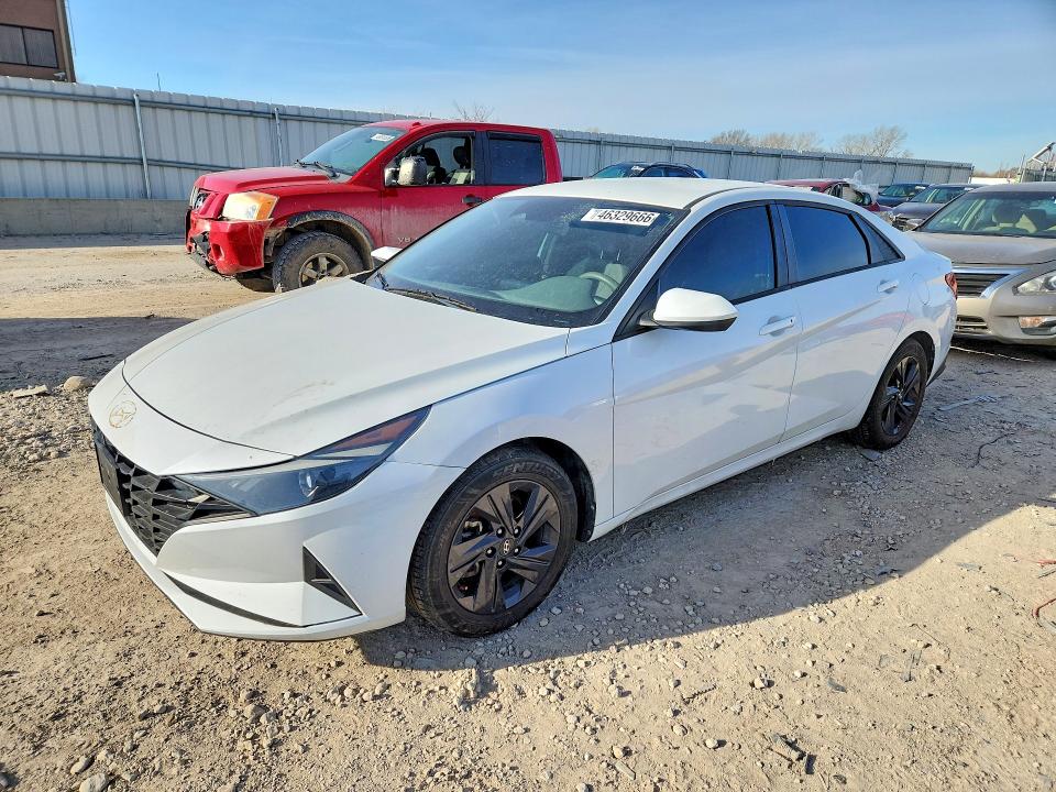2021 Hyundai Elantra VIN 5NPLM4AG8MH009459 COPART salvage auction — SIDE, Salvage Title, sold $2,450 on 2026-07-23 (photo 1)