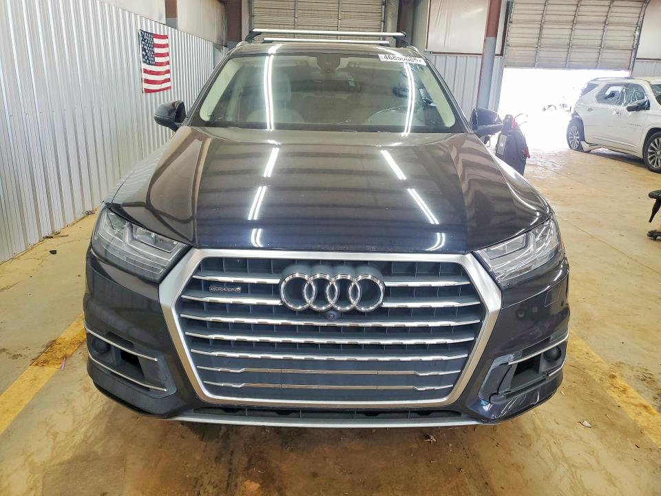 2017 Audi Q7 VIN WA1LAAF76HD035161 COPART salvage auction — MINOR DENT/SCRATCHES, Nc - Dealer Only Clean Title (P), sold $5,900 on 2026-07-15 (photo 5)