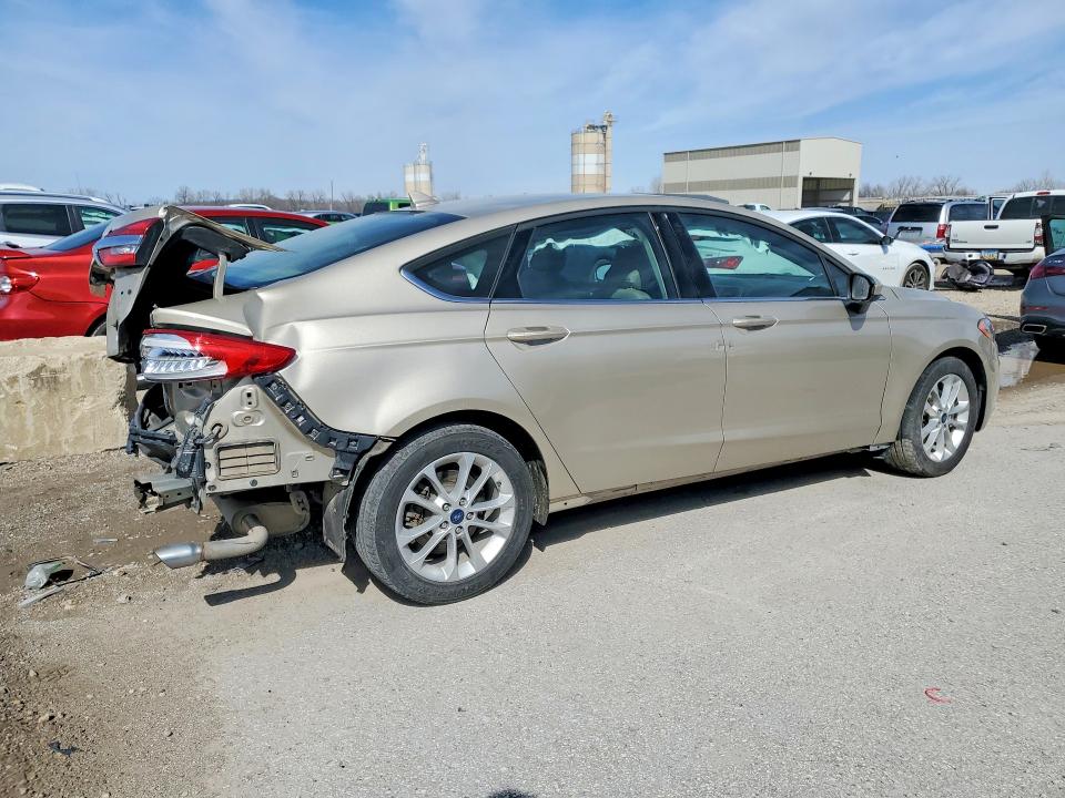 2019 Ford Fusion VIN 3FA6P0HDXKR103268 COPART salvage auction — REAR END, Ks - Cert Of Title-Salvage, sold $3,700 on 2026-07-02 (photo 3)