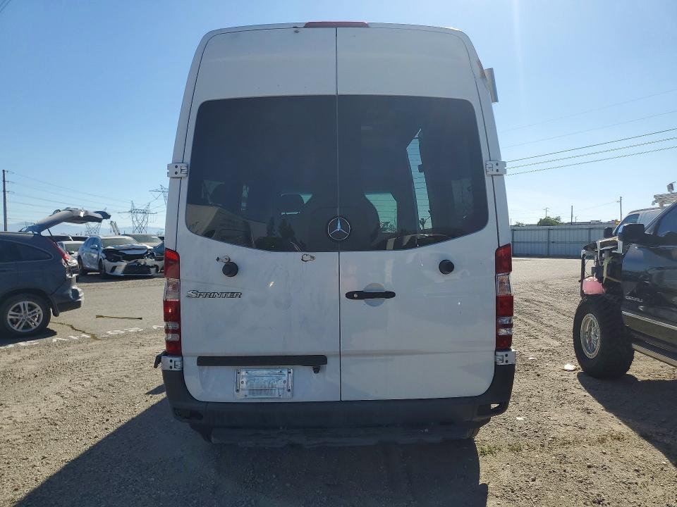 2013 Mercedes-benz Sprinter VIN WDZPE7CC7D5789156 COPART salvage auction — FRONT END, Ca - Salvage Certificate, sold $1,000 on 2026-07-08 (photo 6)