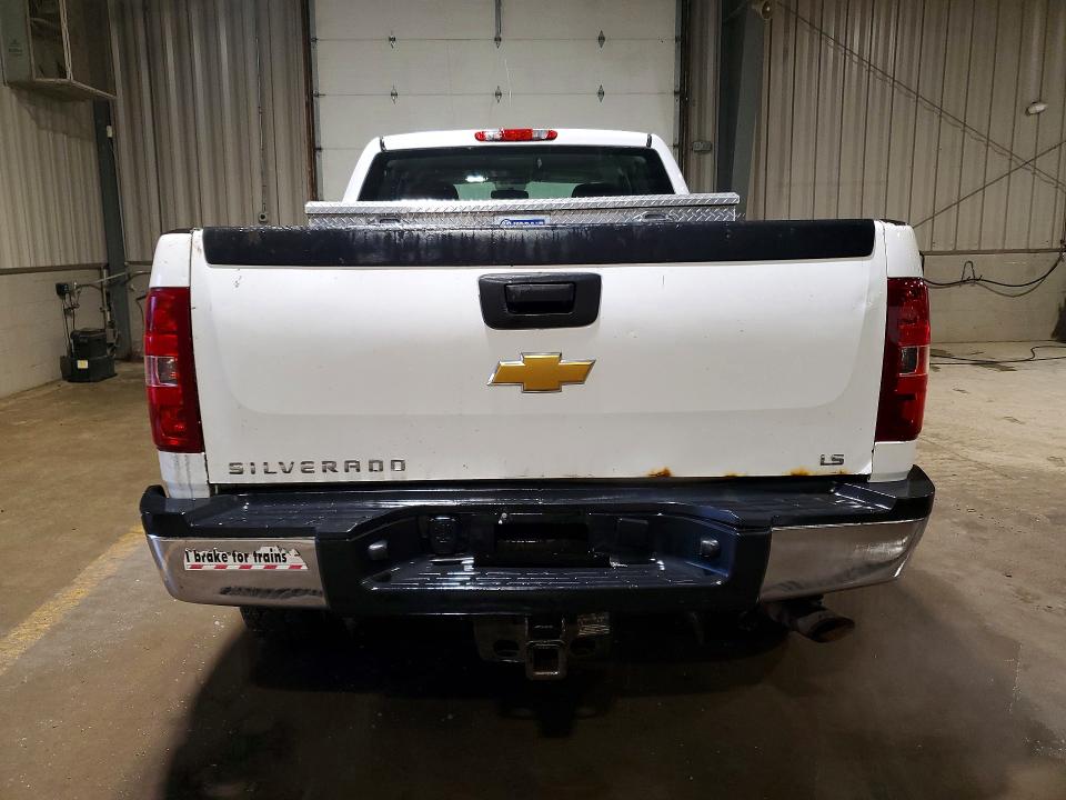 2013 Chevrolet Silverado VIN 1GC2KVCG1DZ373865 COPART salvage auction — MINOR DENT/SCRATCHES, Pa - Cert Of Title, sold $2,100 on 2026-07-29 (photo 6)