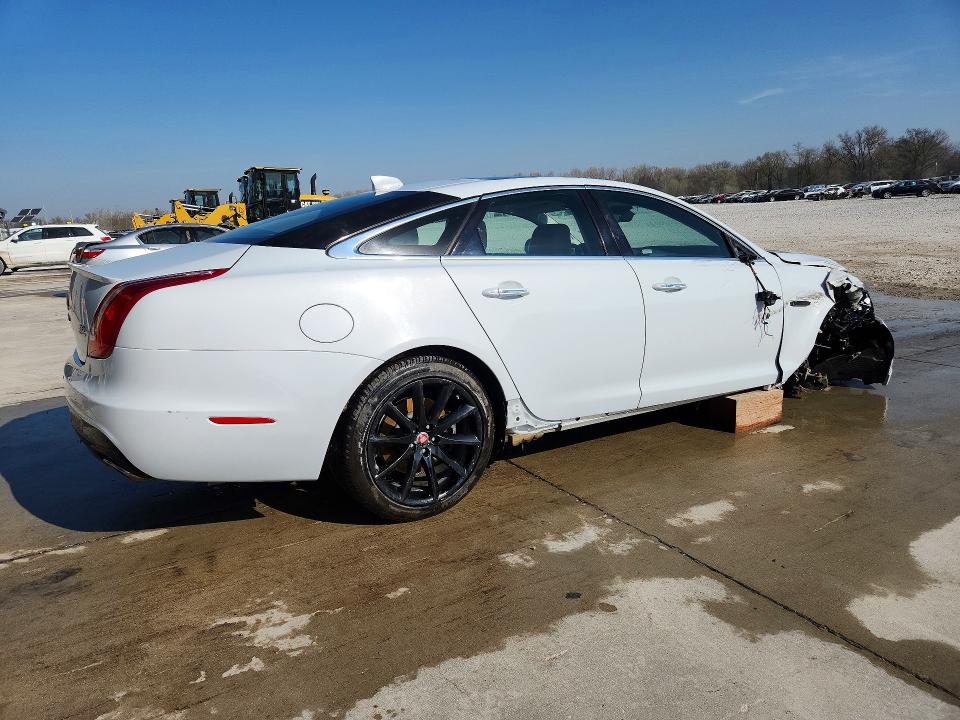 2019 Jaguar Xj VIN SAJXJ1CD0K8W20336 COPART salvage auction — FRONT END, Il - Salvage Certificate, sold $175 on 2026-07-29 (photo 3)