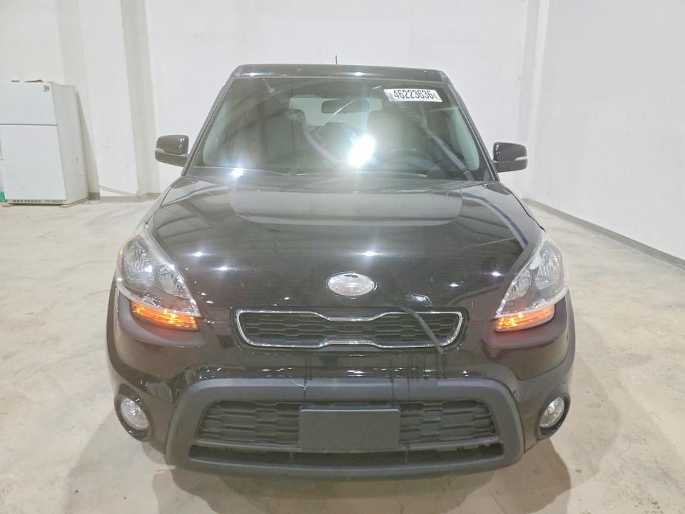 2013 Kia Soul VIN KNDJT2A69D7518244 COPART salvage auction — SIDE, Salvage Title, sold $600 on 2026-07-22 (photo 5)