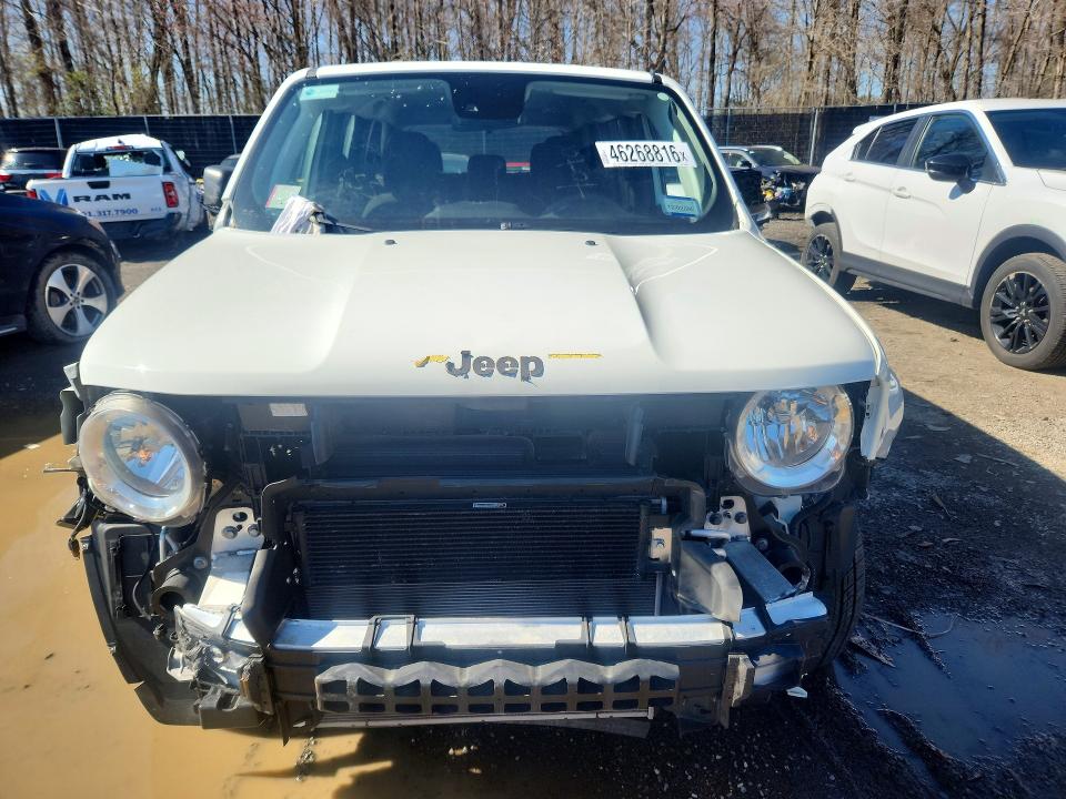 2022 Jeep Renegade VIN ZACNJDA10NPN51562 COPART salvage auction — ALL OVER, MD - CERT OF SALVAGE > 75% DAMAGE, sold $2,000 on 2026-08-14 (photo 5)