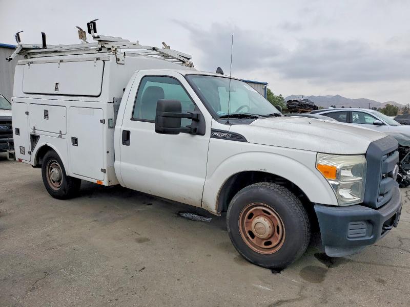 2013 Ford F350 VIN 1FDRF3A63DEB92125 — COPART salvage auction photo