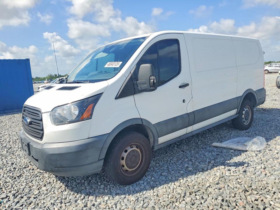 2016 Ford Transit VIN 1FTYR1YM5GKB26178 — COPART salvage auction photo