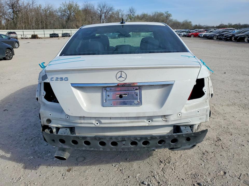 2014 Mercedes-benz C-klasse VIN WDDGF4HB4EA902393 COPART salvage auction — REAR END, Salvage Title, sold $1,250 on 2026-08-11 (photo 6)
