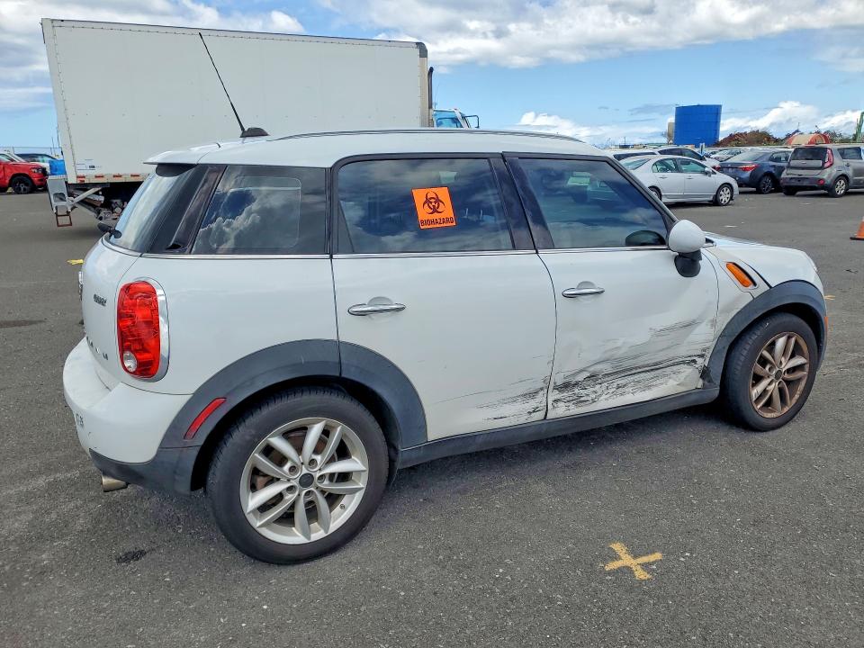 2014 Mini Cooper VIN WMWZB3C59EWR40535 COPART salvage auction — SIDE, HI - CERTIFICATE OF SALVAGE, sold $35 on 2026-08-17 (photo 3)