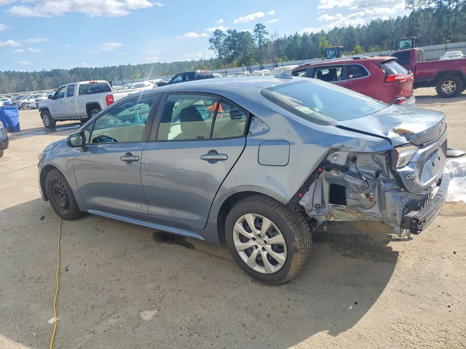 2020 Toyota Corolla VIN 5YFEPRAE5LP020819 COPART salvage auction — REAR END, SC - CERT OF TITLE-SALVAGE, sold $4,650 on 2026-07-06 (photo 2)