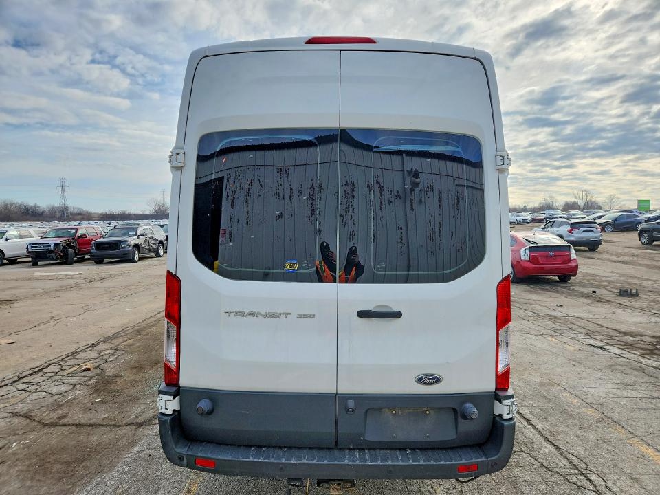2017 Ford Transit VIN 1FTWS4XV9HKA09647 COPART salvage auction — MINOR DENT/SCRATCHES, Tx - Certificate Of Title, sold $6,700 on 2026-07-29 (photo 6)