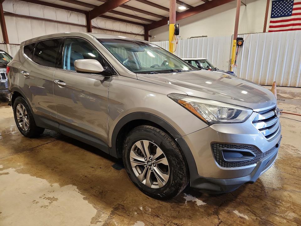 2015 Hyundai Santa fe VIN 5XYZTDLBXFG302630 COPART salvage auction — REAR END, Salvage Title, sold $3,150 on 2026-07-17 (photo 4)