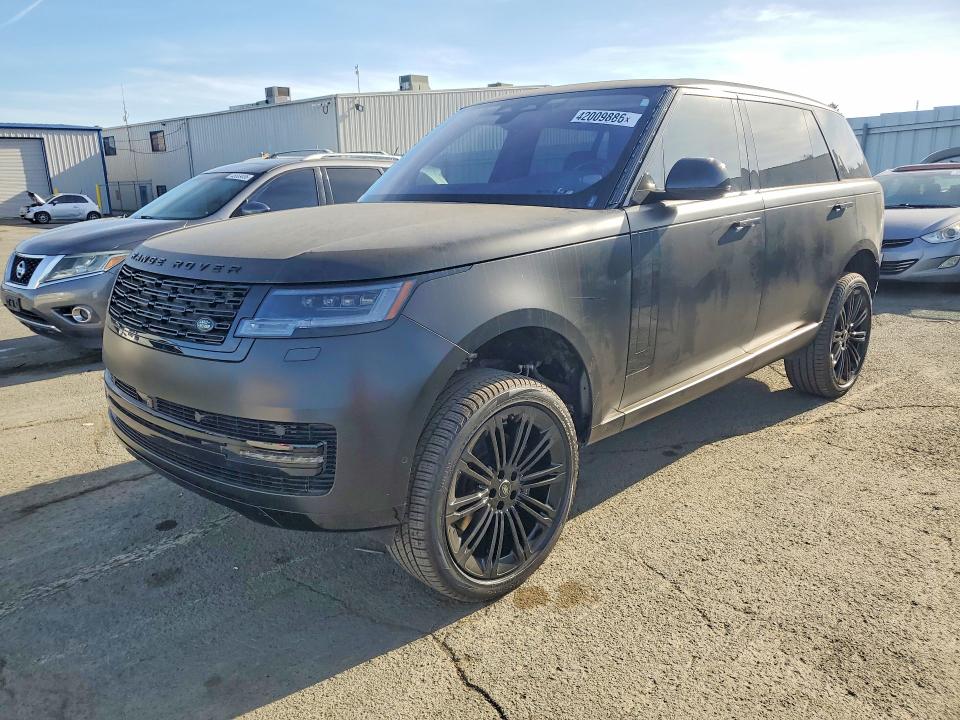 2023 Land rover RANGE ROVER VIN SALKPBFU8PA043251 COPART salvage auction — MINOR DENT/SCRATCHES, Ca - Salvage Certificate, sold $70,500 on 2026-07-30 (photo 1)