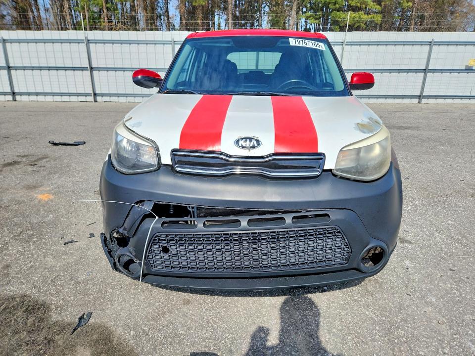 2017 Kia Soul VIN KNDJP3A5XH7446218 COPART salvage auction — VANDALISM, Nc - Salvage Certificate Of Title, sold $625 on 2026-07-14 (photo 5)