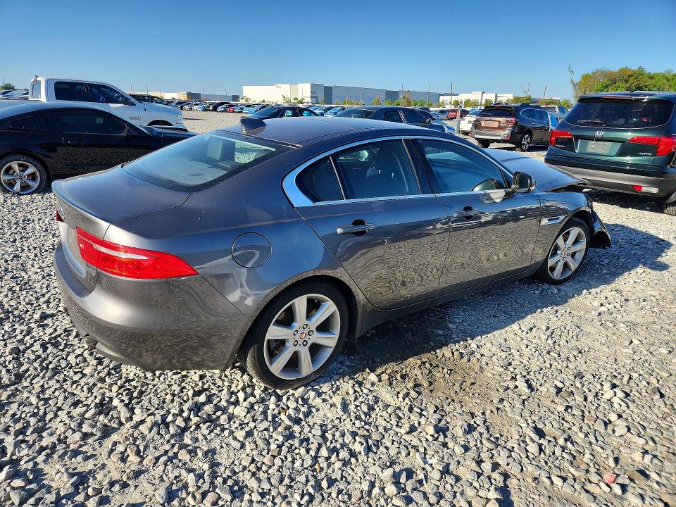2019 Jaguar Xe VIN SAJAJ4FX9KCP46768 COPART salvage auction — FRONT END, Fl - Cert Of Title Slvg Rebuildable, sold $1,300 on 2026-07-06 (photo 3)