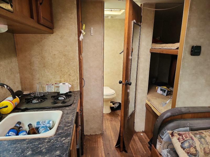 2015 Gulf stream Ameri-lite VIN 1NL1GTH29F1118620 COPART salvage auction — WATER/FLOOD, AR - CERTIFICATE OF TITLE, sold $900 on 2026-07-07 (photo 6)