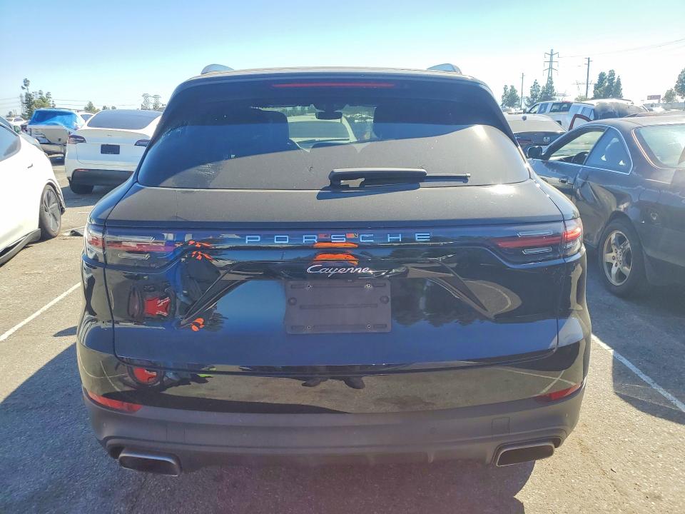 2019 Porsche Cayenne VIN WP1AA2AY4KDA06508 COPART salvage auction — NORMAL WEAR, CA - DIS/DLR/EXP ONLY CLEAN TITLE, sold $18,700 on 2026-07-28 (photo 6)