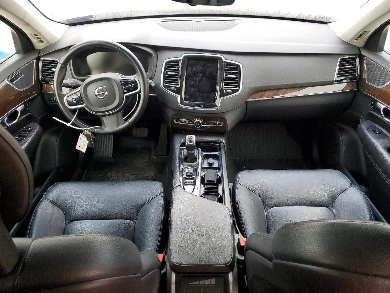 2016 Volvo XC90 VIN YV4A22PK3G1074273 COPART salvage auction — Mechanical, TX - CERTIFICATE OF TITLE, sold $3,500 on 2026-07-09 (photo 8)