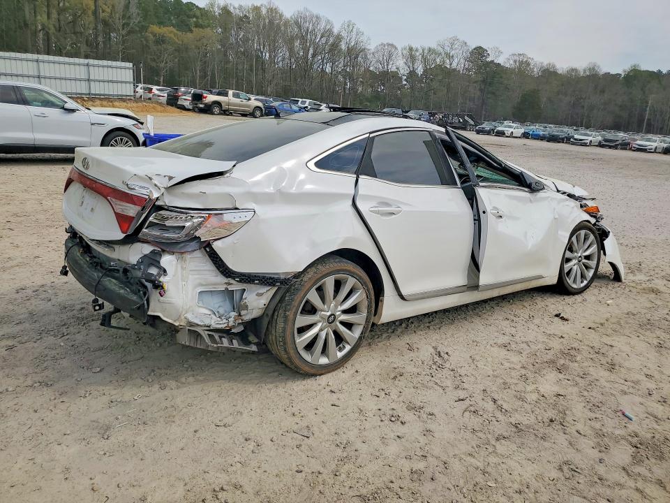 2016 Hyundai Azera VIN KMHFH4JG3GA515743 COPART salvage auction — ALL OVER, Nc - Salvage Certificate Of Title, sold $750 on 2026-07-24 (photo 3)