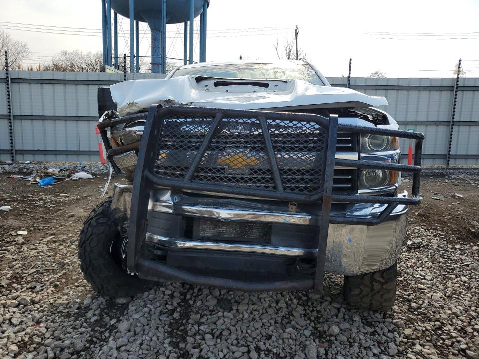 2017 Chevrolet Silverado VIN 1GC1KUEY5HF191704 COPART salvage auction — FRONT END, Il - Salvage Certificate, sold $4,300 on 2026-07-03 (photo 5)