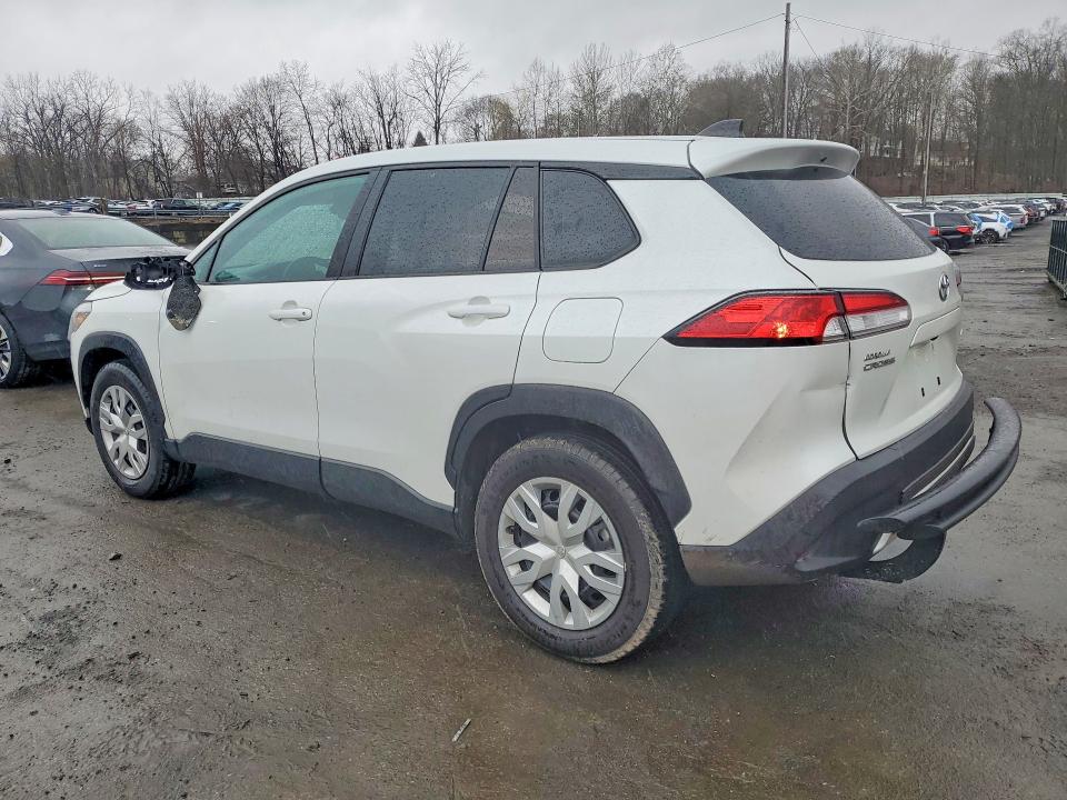 2022 Toyota Corolla cross VIN 7MUAAABG4NV023504 COPART salvage auction — SIDE, Id - Salvage Certificate Of Title, sold $7,600 on 2026-07-28 (photo 2)