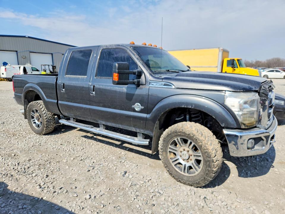 2016 Ford F-350 super duty VIN 1FT8W3BT3GEC49822 COPART salvage auction — FRONT END, Il - Salvage Certificate, sold $12,300 on 2026-07-27 (photo 4)